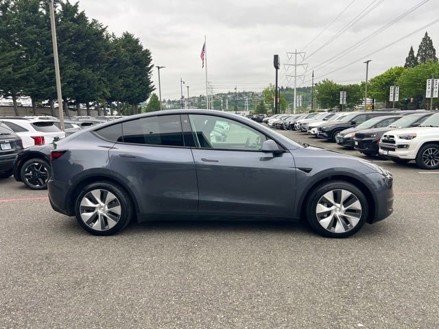 Used 2023 Tesla Model Y Long Range AWD/4WD image 4