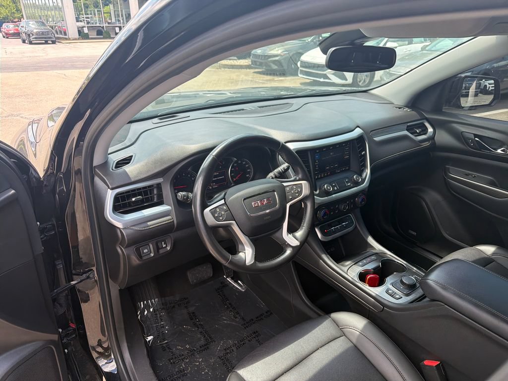 Used 2021 GMC Acadia SLT FWD image 15