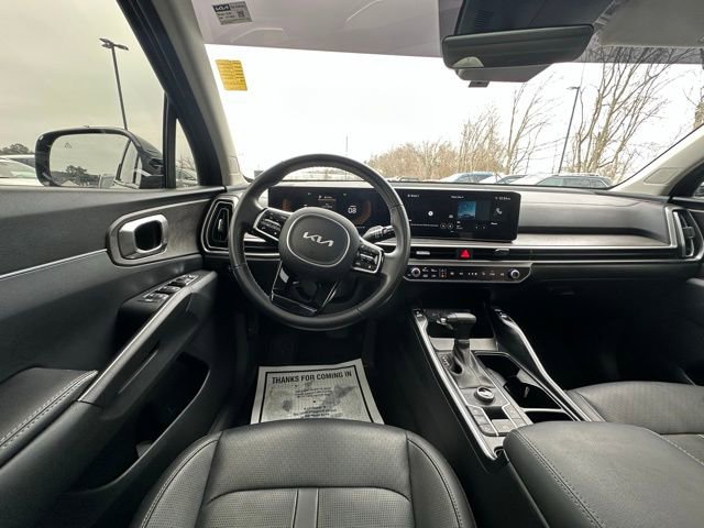 Used 2024 Kia Sorento X-Line EX image 15