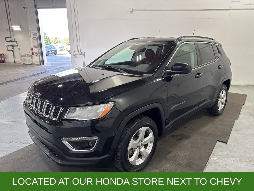 Used 2020 Jeep Compass Latitude image 3