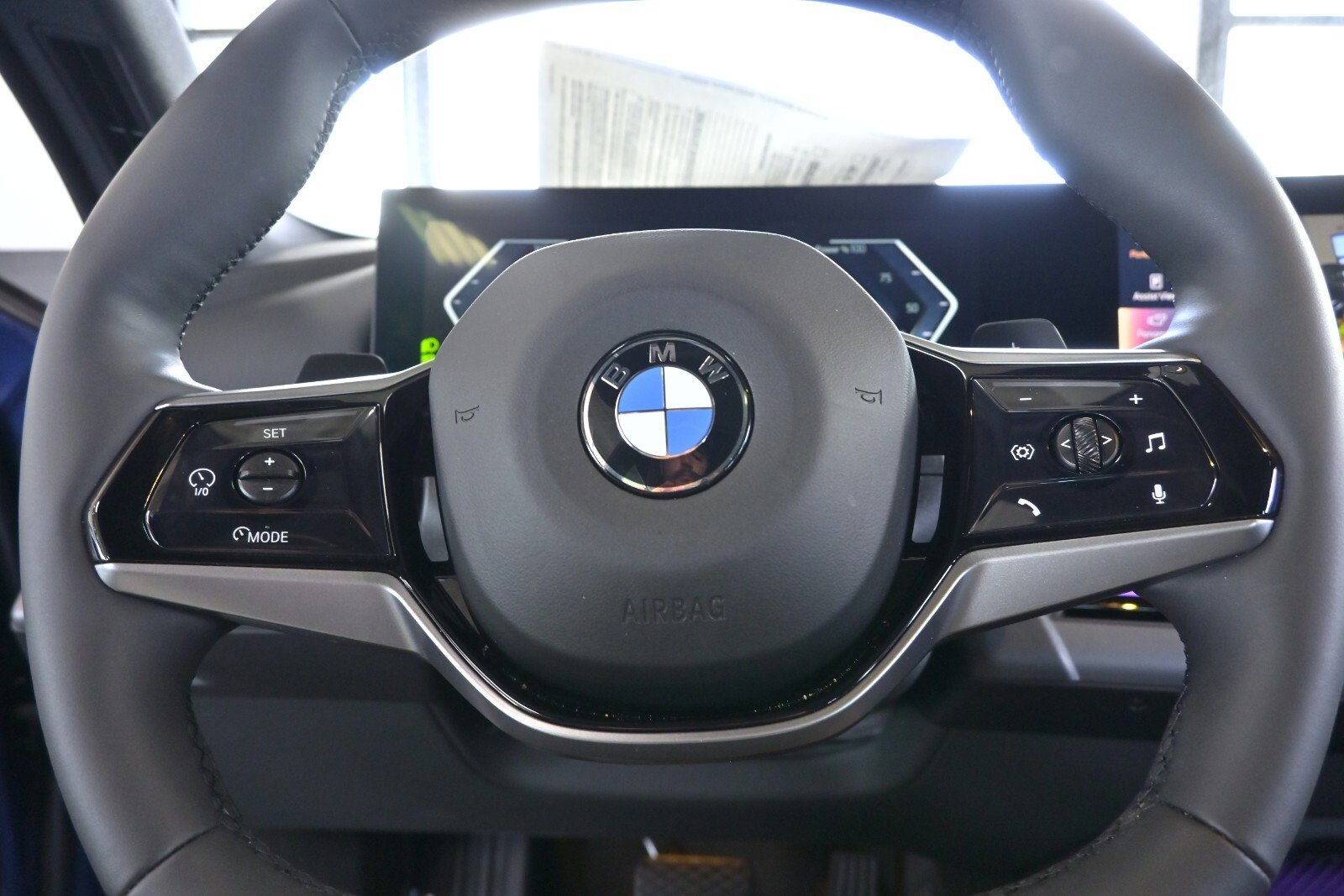 Used 2025 BMW 530i xDrive image 19