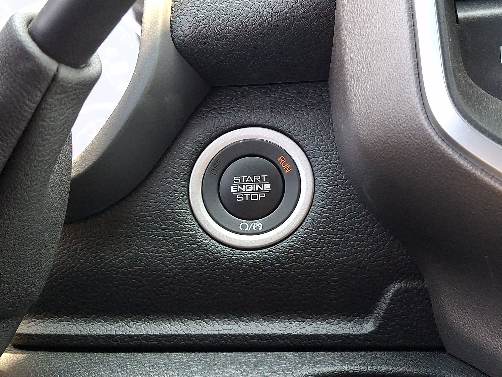 New 2026 RAM 2500 Big Horn AWD/4WD image 13