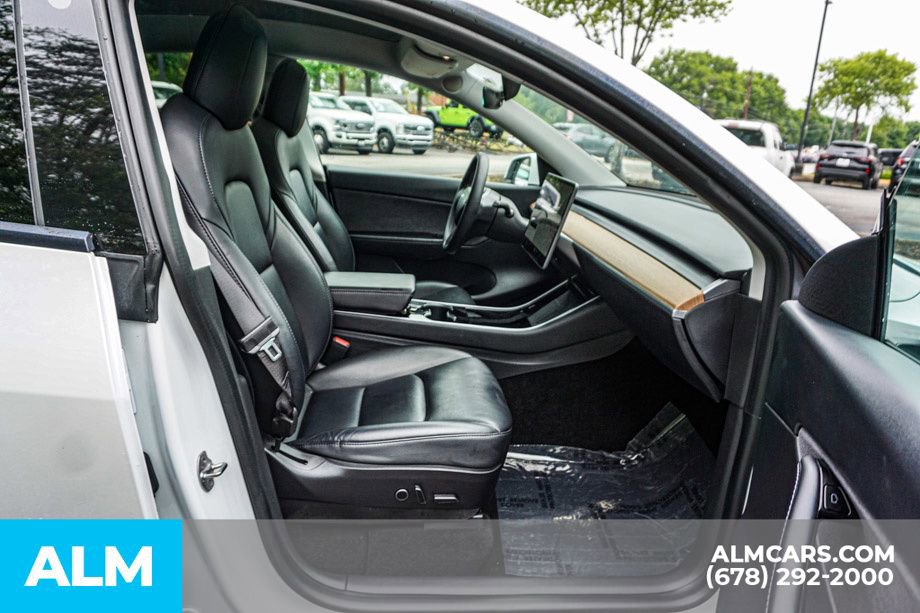 Used 2021 Tesla Model Y Long Range AWD/4WD image 23