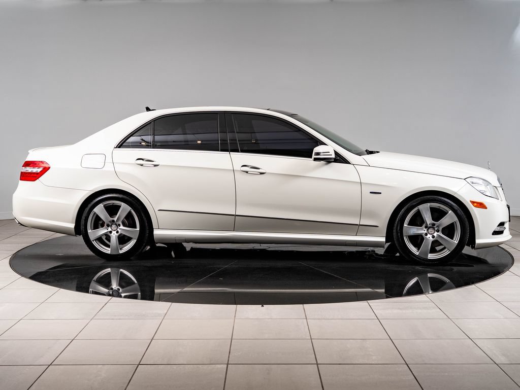 Used 2012 Mercedes-Benz E 350 4MATIC Sedan image 11