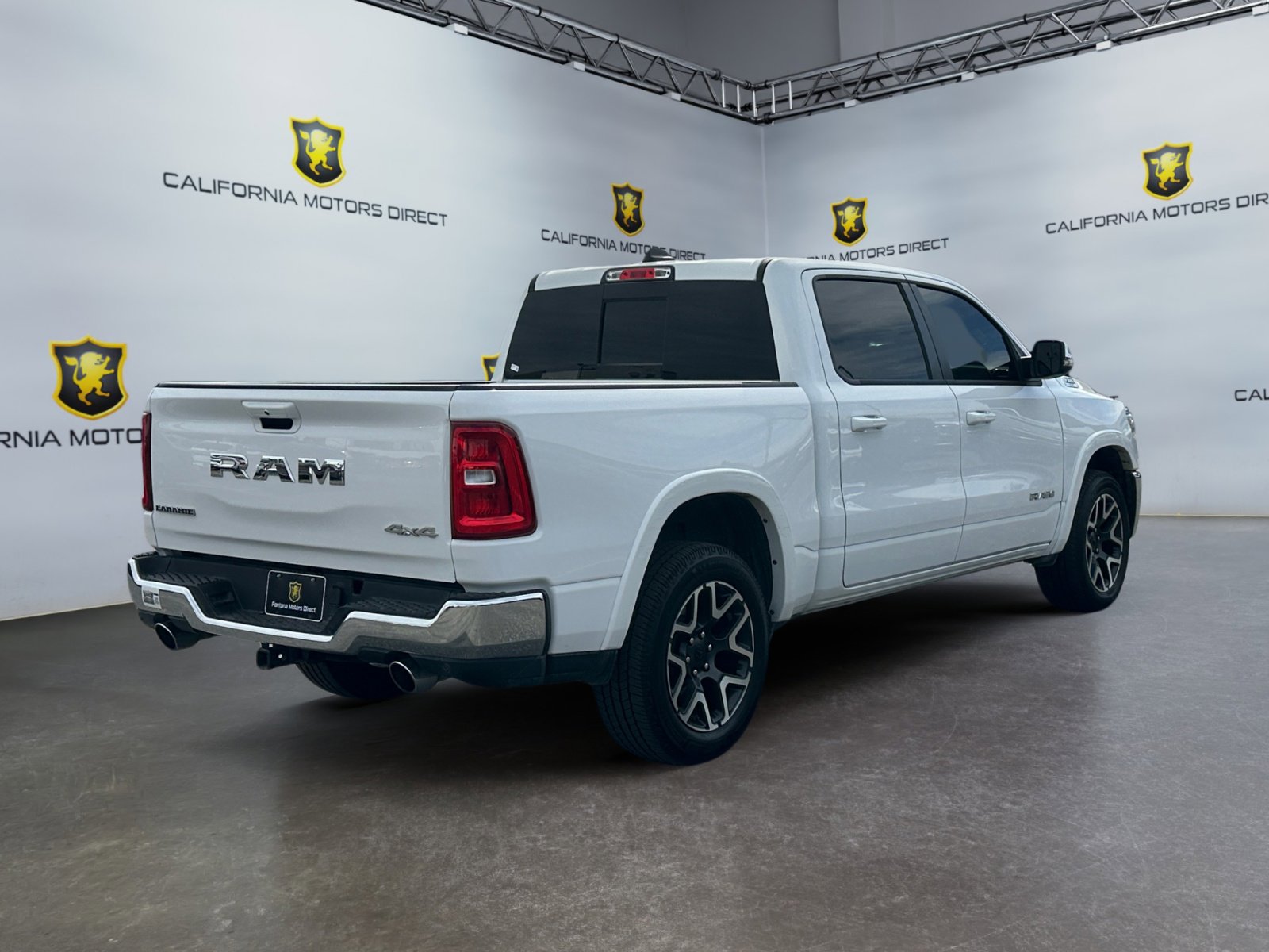 Used 2025 RAM 1500 Laramie image 5