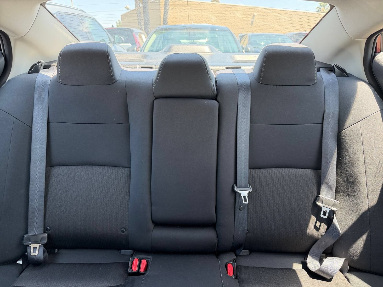 Used 2025 Nissan Altima 2.5 SV FWD image 37