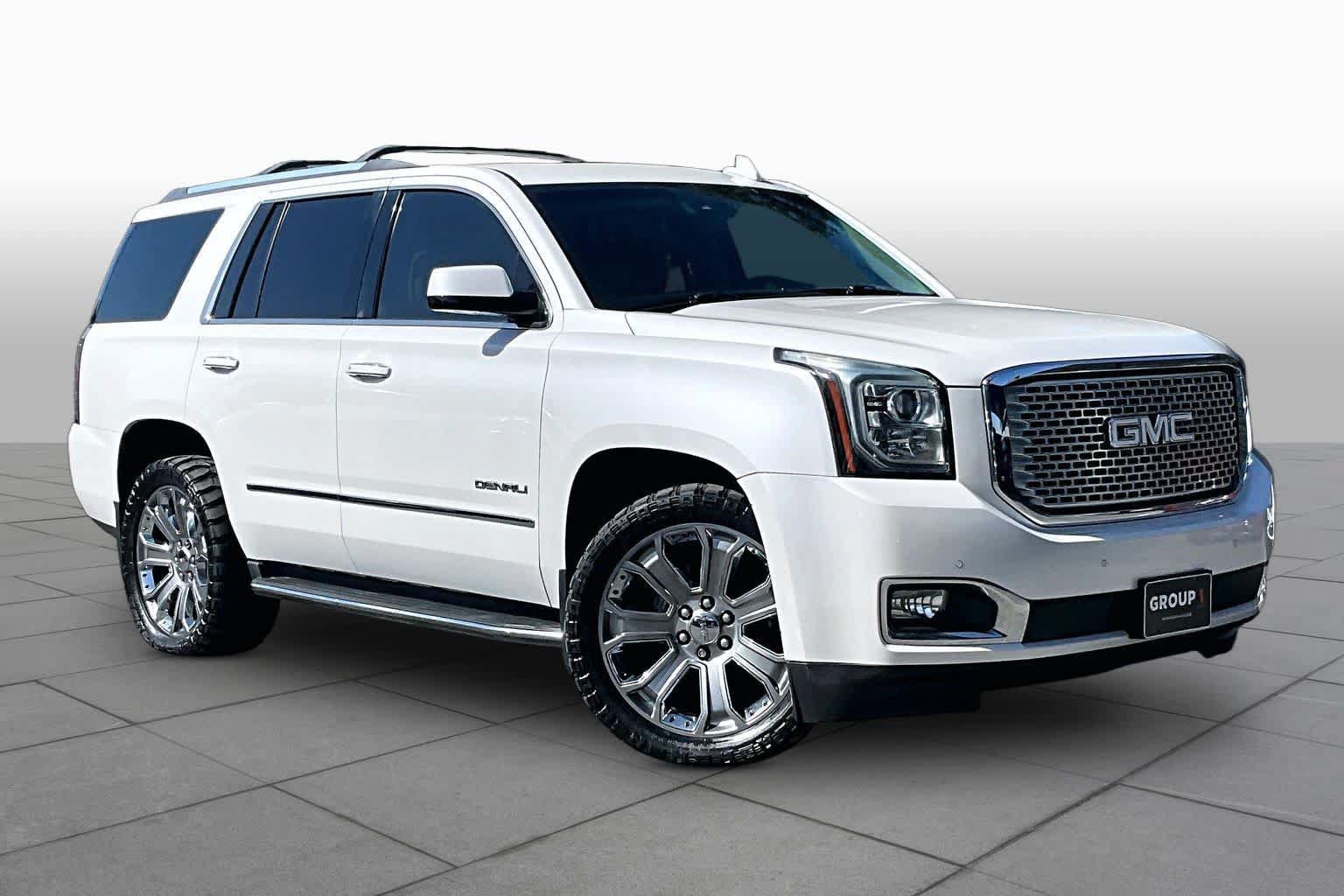 Used 2016 GMC Yukon Denali w/ Open Road Package AWD/4WD image 3