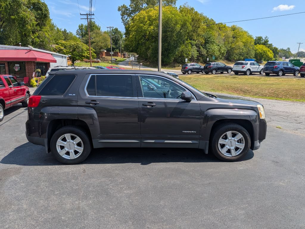 Used 2013 GMC Terrain SLE w/ LPO, Protection Package AWD/4WD image 5