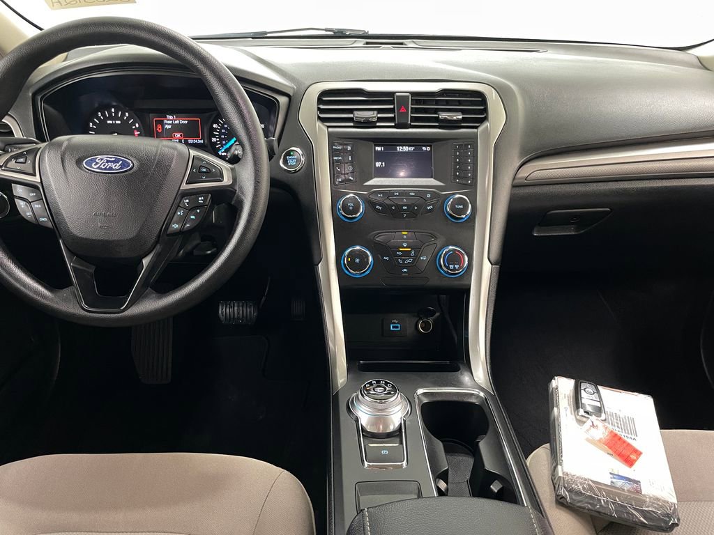 Used 2020 Ford Fusion S image 2