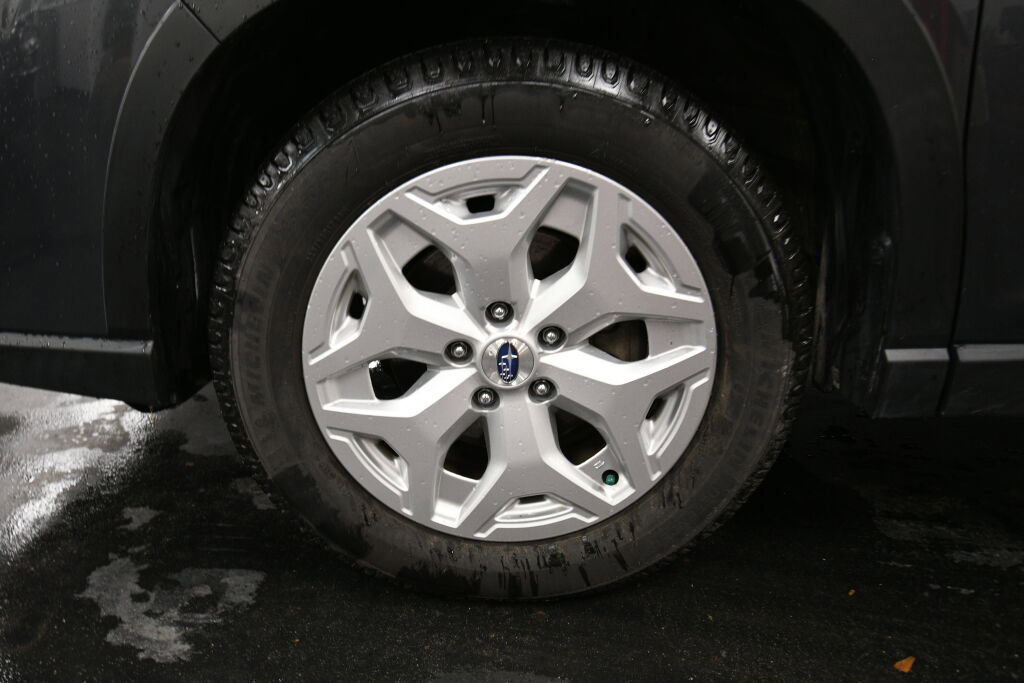 Used 2022 Subaru Forester Base image 31