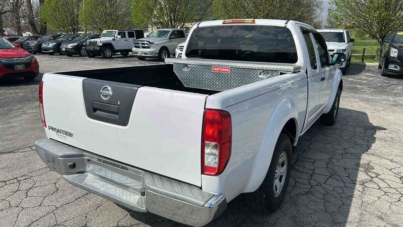 Used 2012 Nissan Frontier S w/ S Preferred Pkg RWD image 8