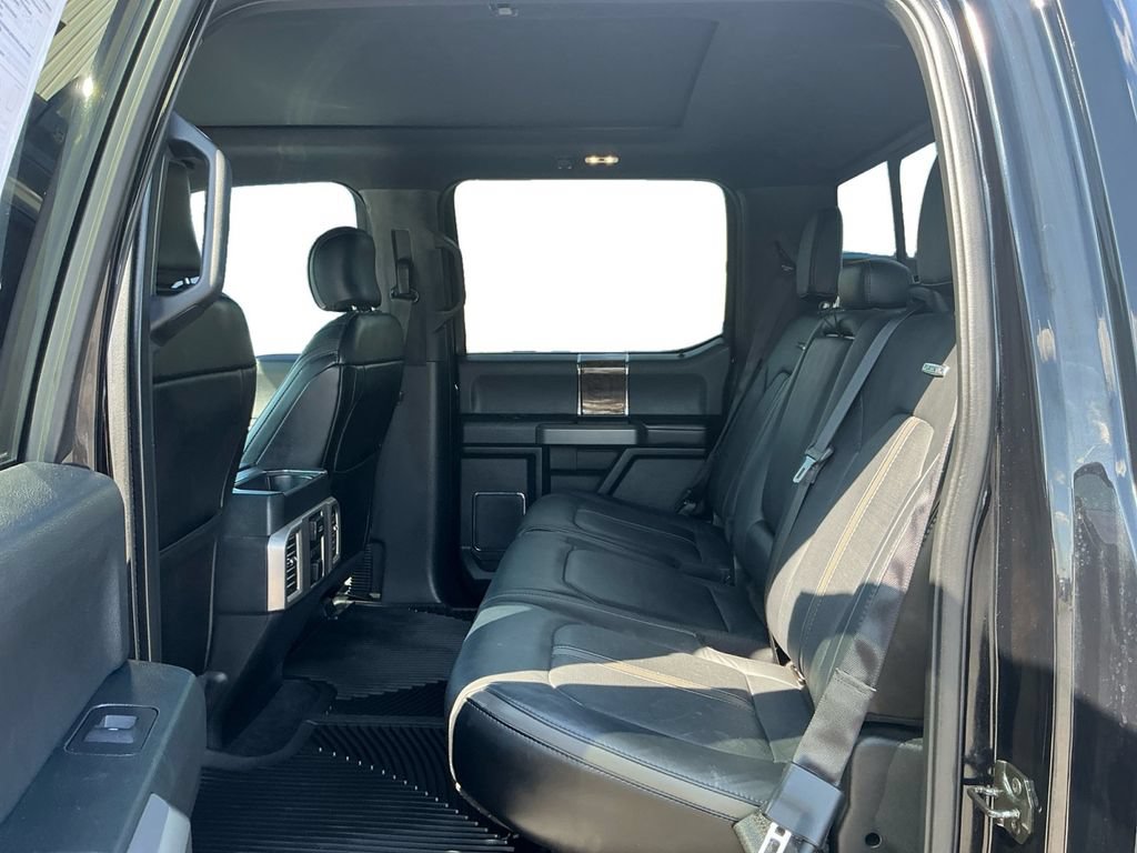 Used 2016 Ford F150 Platinum w/ Equipment Group 701A Luxury AWD/4WD image 21