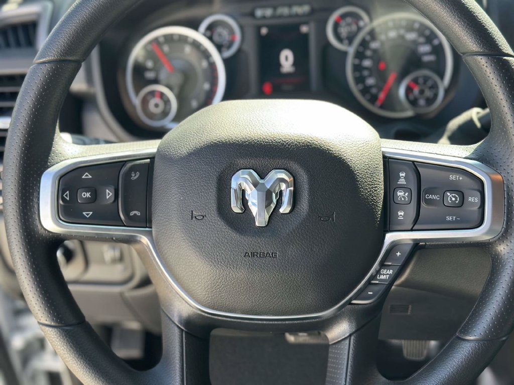 New 2027 RAM 2500 Tradesman AWD/4WD image 18