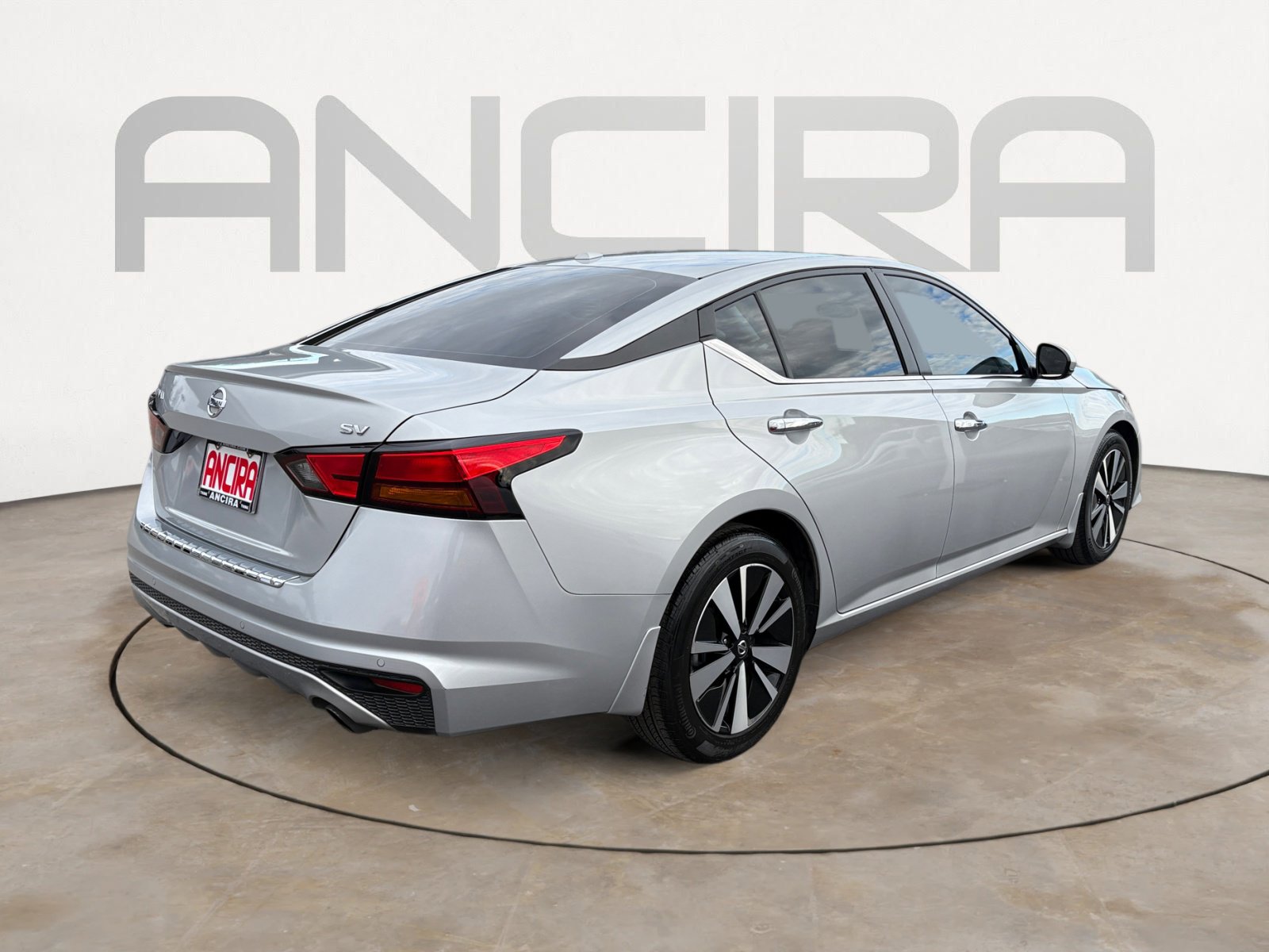 Used 2022 Nissan Altima 2.5 SV w/ SV Premium Package image 10