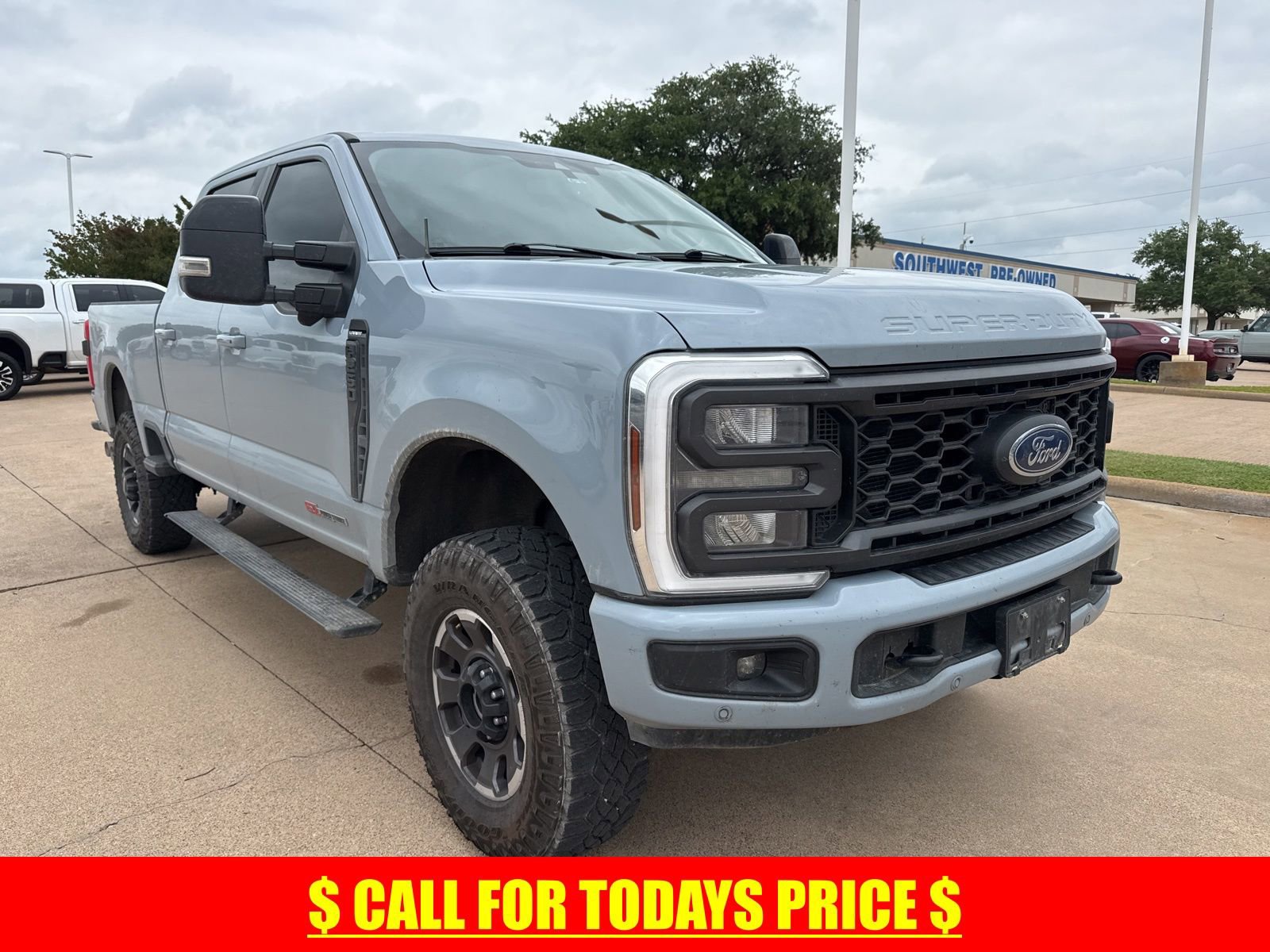 Used 2024 Ford F250 Lariat w/ Lariat Ultimate Package AWD/4WD image 1