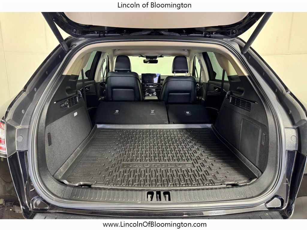 Used 2023 Lincoln Nautilus AWD w/ Premium Package image 59