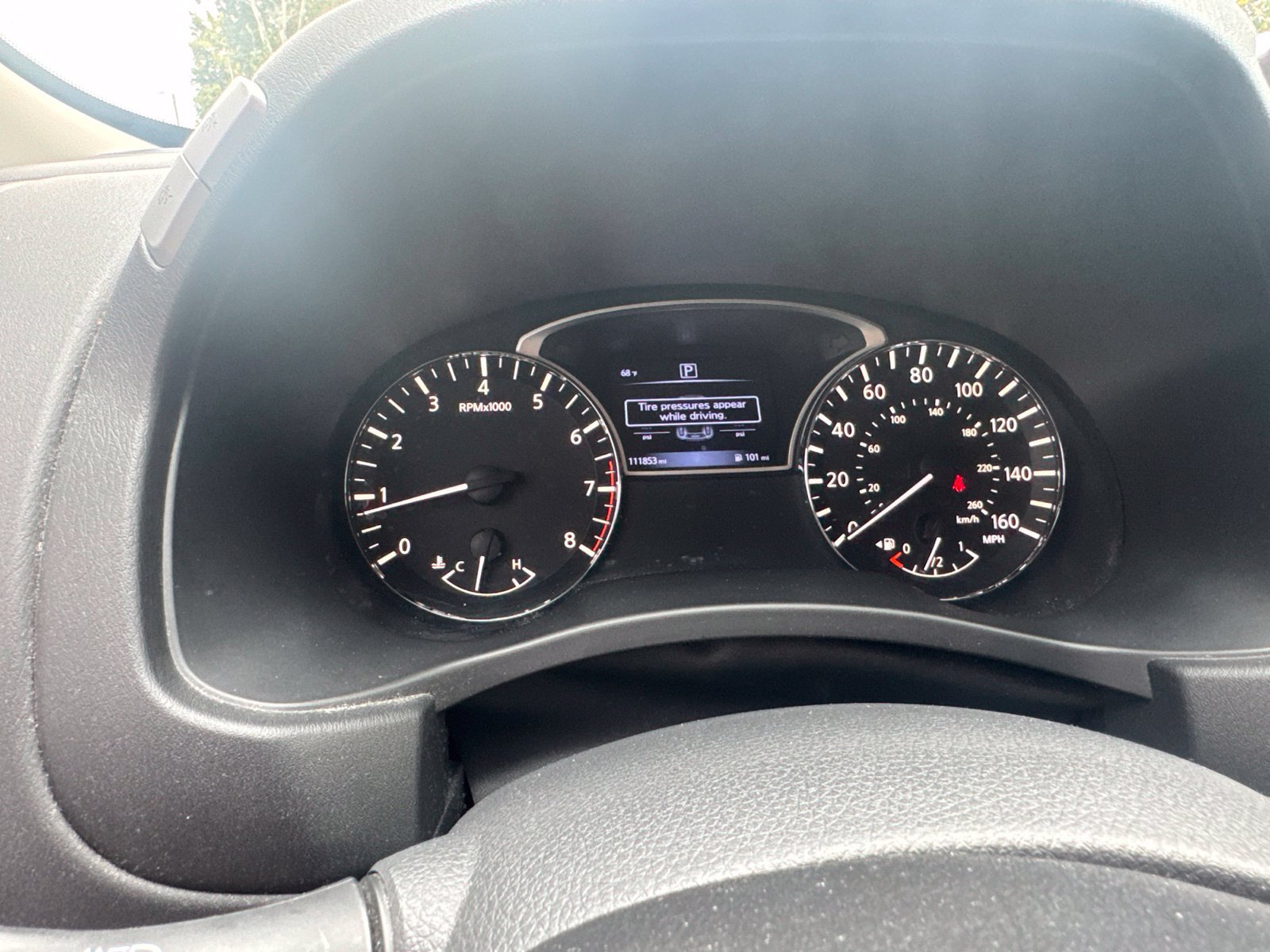 Used 2017 Nissan Pathfinder SV FWD image 12