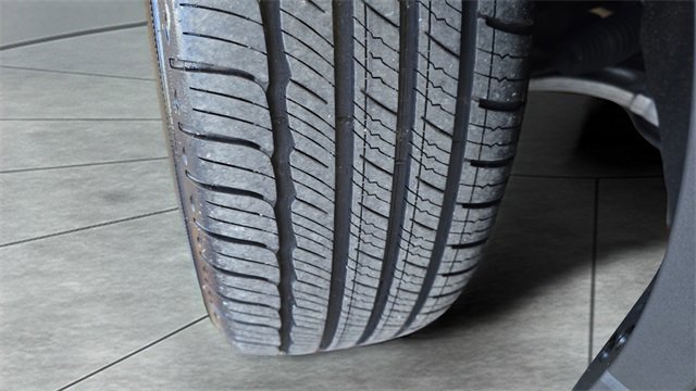 Used 2021 Lincoln Corsair AWD w/ Equipment Group 101A image 30