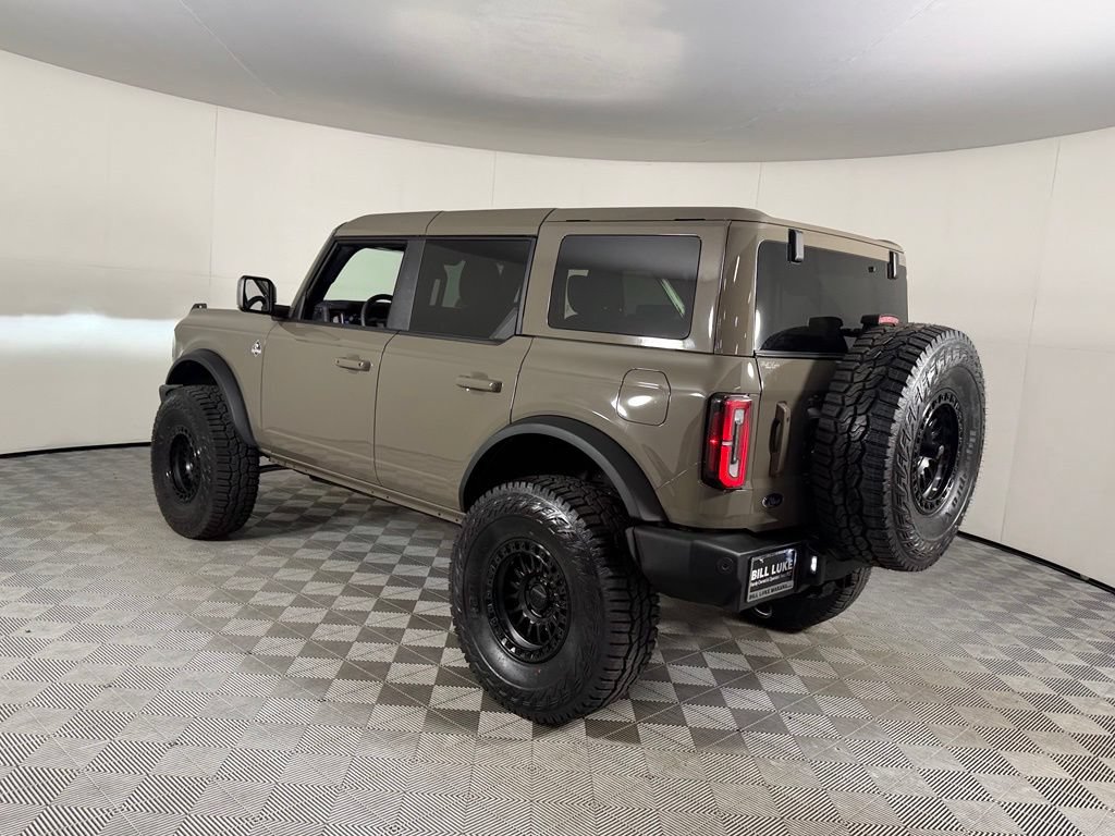 Used 2025 Ford Bronco Outer Banks w/ Sasquatch Package AWD/4WD image 10