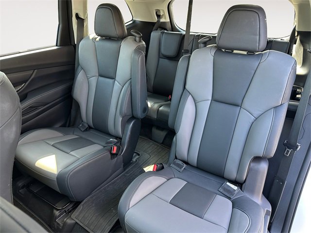 Used 2022 Subaru Ascent Onyx Edition image 13