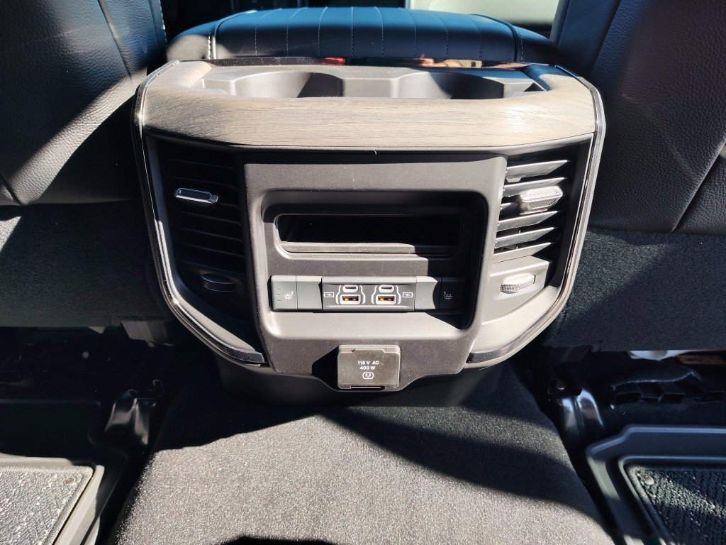 New 2026 RAM 2500 Limited image 35