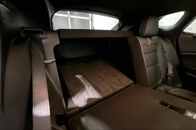 Used 2025 Chevrolet Trax RS w/ Sunroof Package image 27