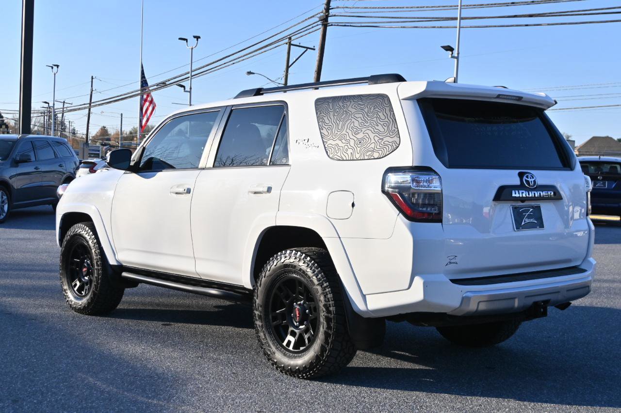 Used 2019 Toyota 4Runner TRD Off-Road image 9