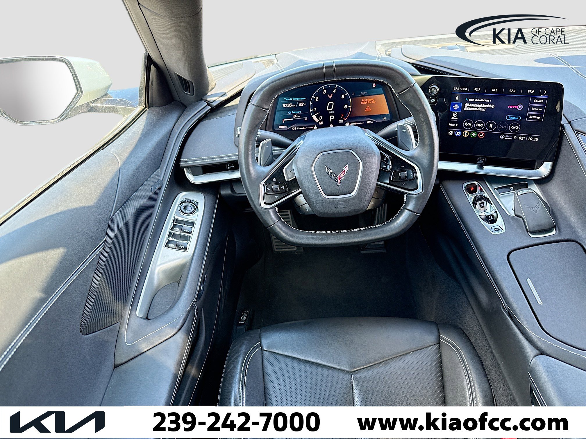 Used 2021 Chevrolet Corvette Stingray Convertible w/ 1LT image 16