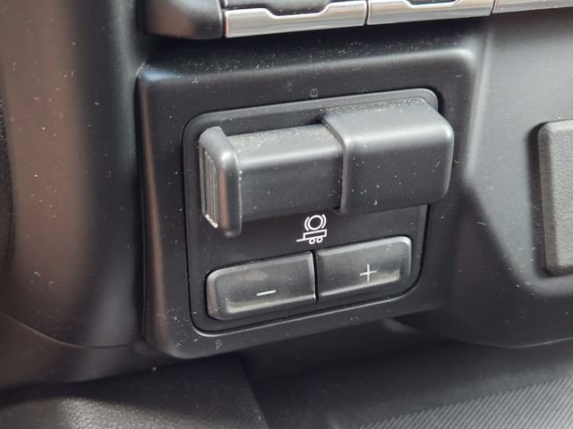 Used 2022 Chevrolet Silverado 3500 High Country AWD/4WD image 25