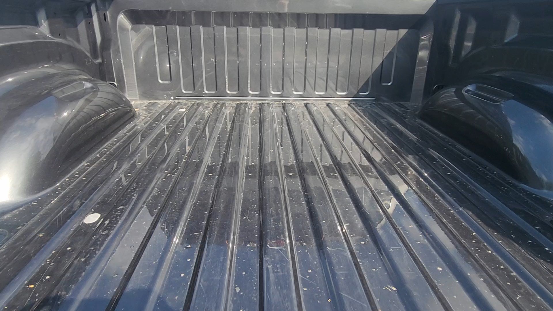 Used 2025 RAM 1500 Laramie w/ Sport Appearance Package AWD/4WD image 24