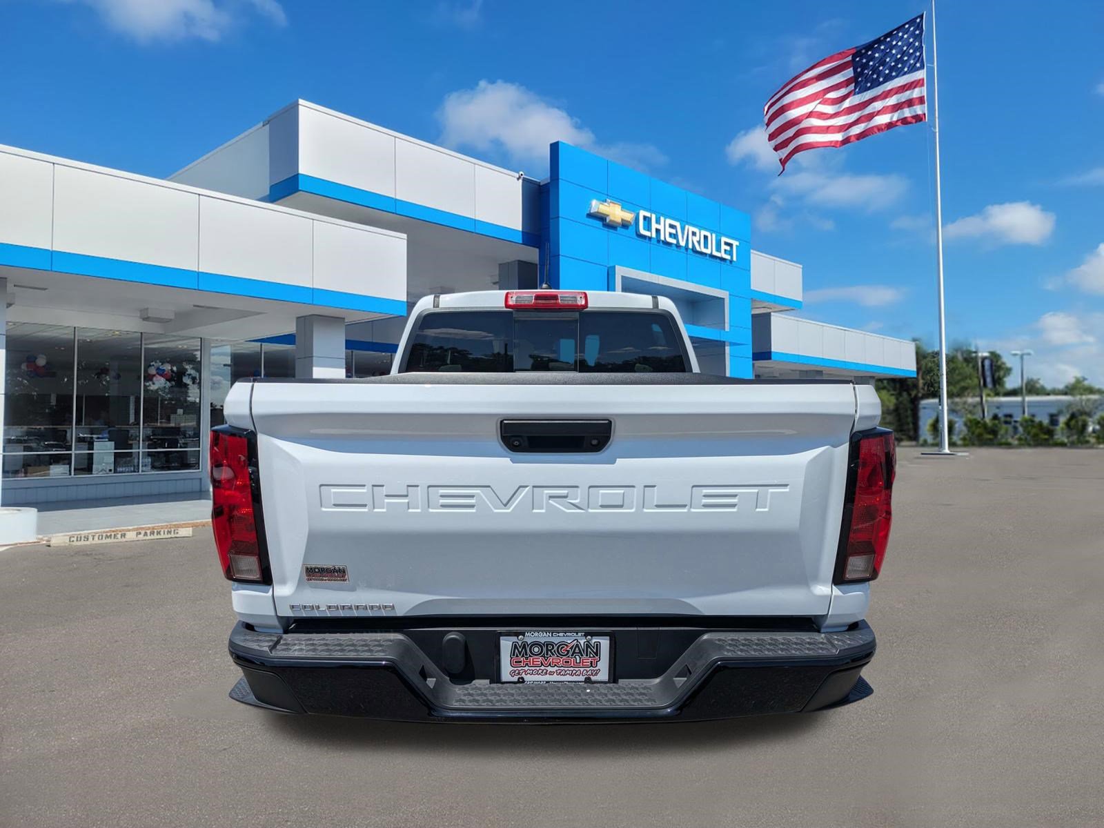 Used 2023 Chevrolet Colorado W/T w/ WT Convenience Package II RWD image 4