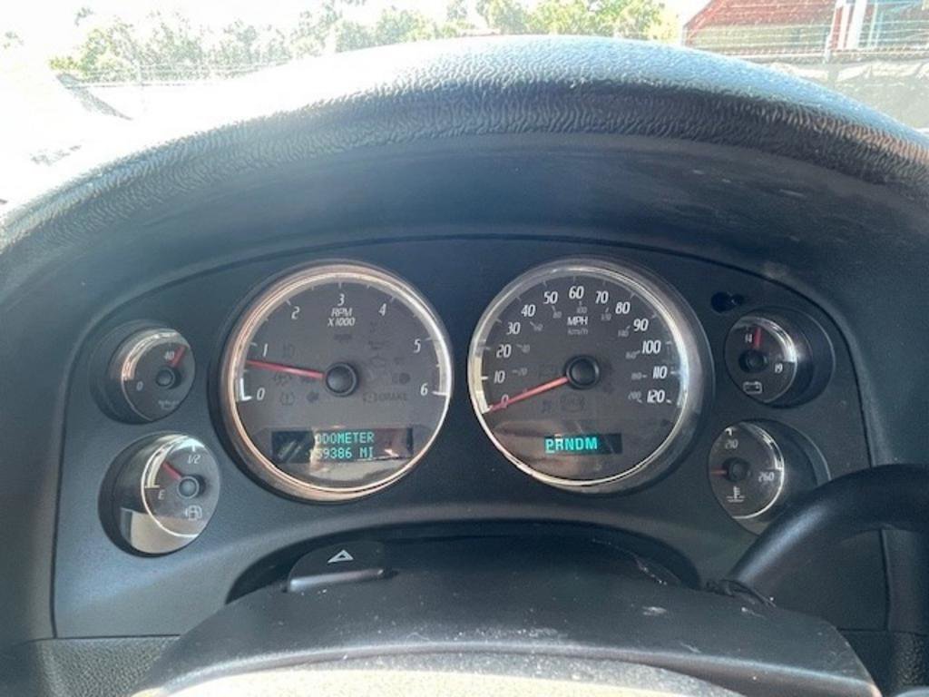 Used 2007 GMC Yukon XL Denali image 8