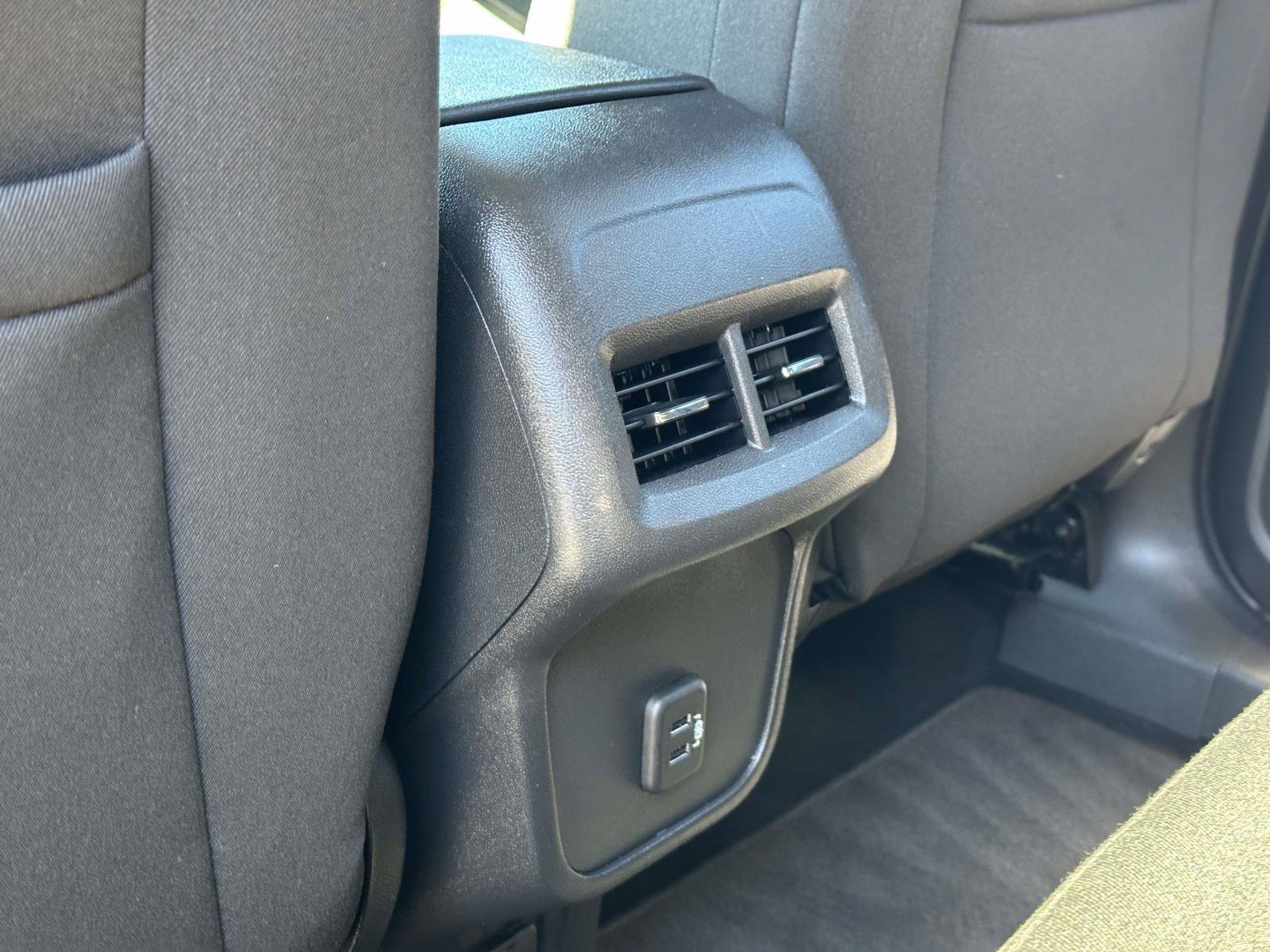 Used 2021 Chevrolet Equinox LT AWD/4WD image 25