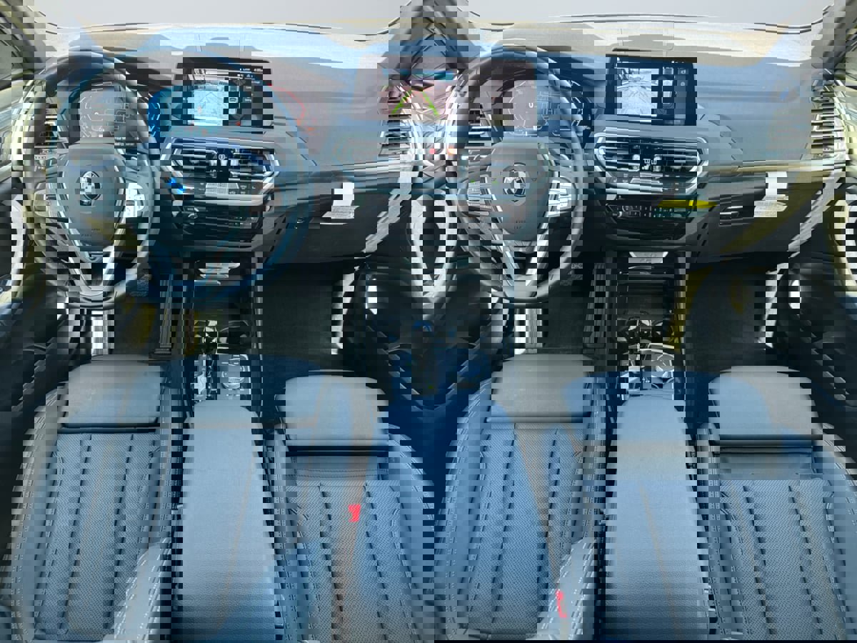 Used 2024 BMW X3 xDrive30i w/ Convenience Package image 11