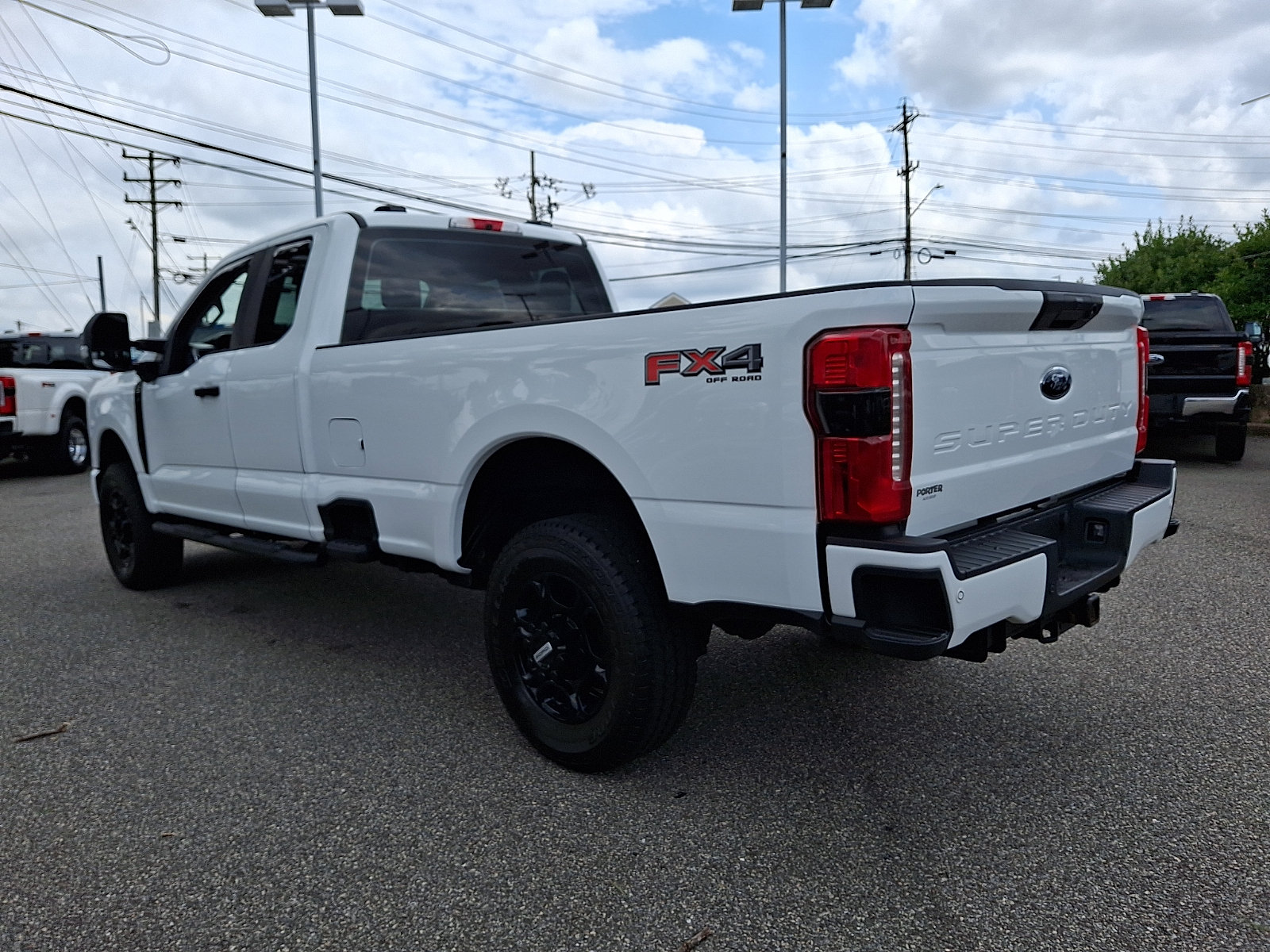 Used 2025 Ford F350 XL w/ STX Appearance Package AWD/4WD image 7