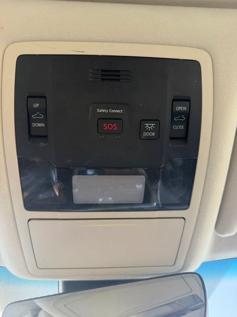 Used 2017 Lexus RX 450h AWD image 26