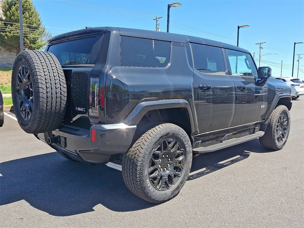 New 2025 GMC Hummer EV 2X image 4
