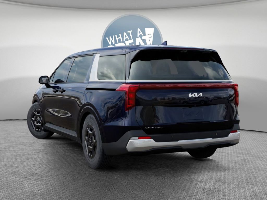 New 2026 Kia Carnival LX image 4
