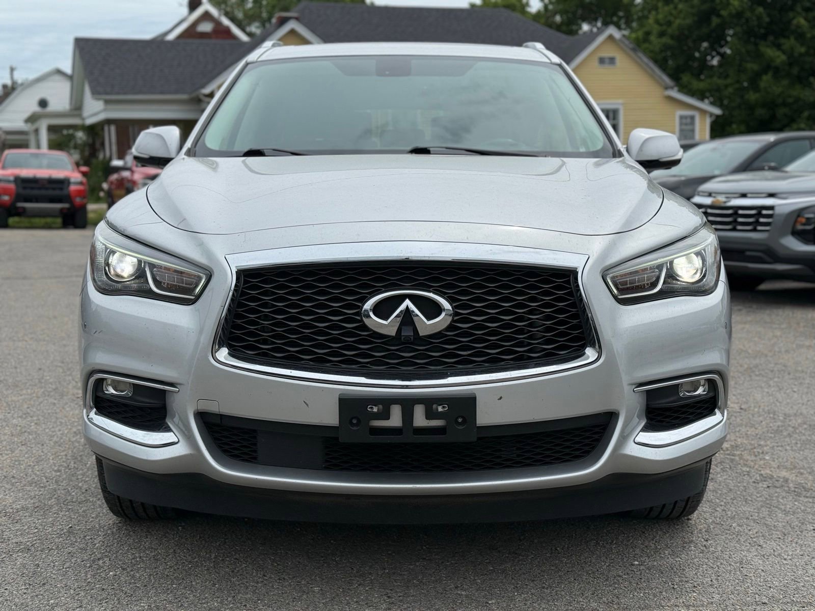 Used 2017 INFINITI QX60 Luxe w/ Premium Plus Package AWD/4WD image 10