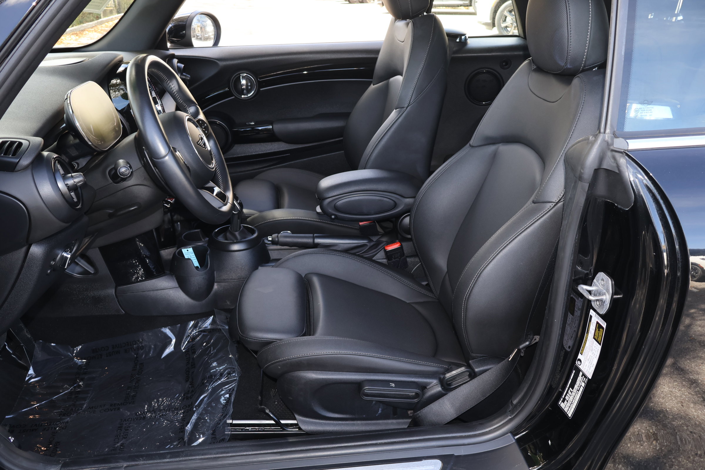 Used 2024 MINI Cooper S image 2