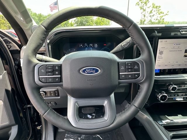 New 2026 Ford F250 Lariat w/ Black Appearance Package AWD/4WD image 8