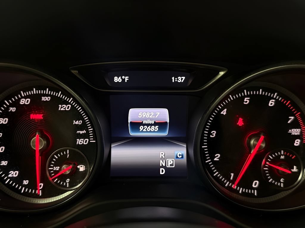 Used 2018 Mercedes-Benz GLA 250 4MATIC image 22