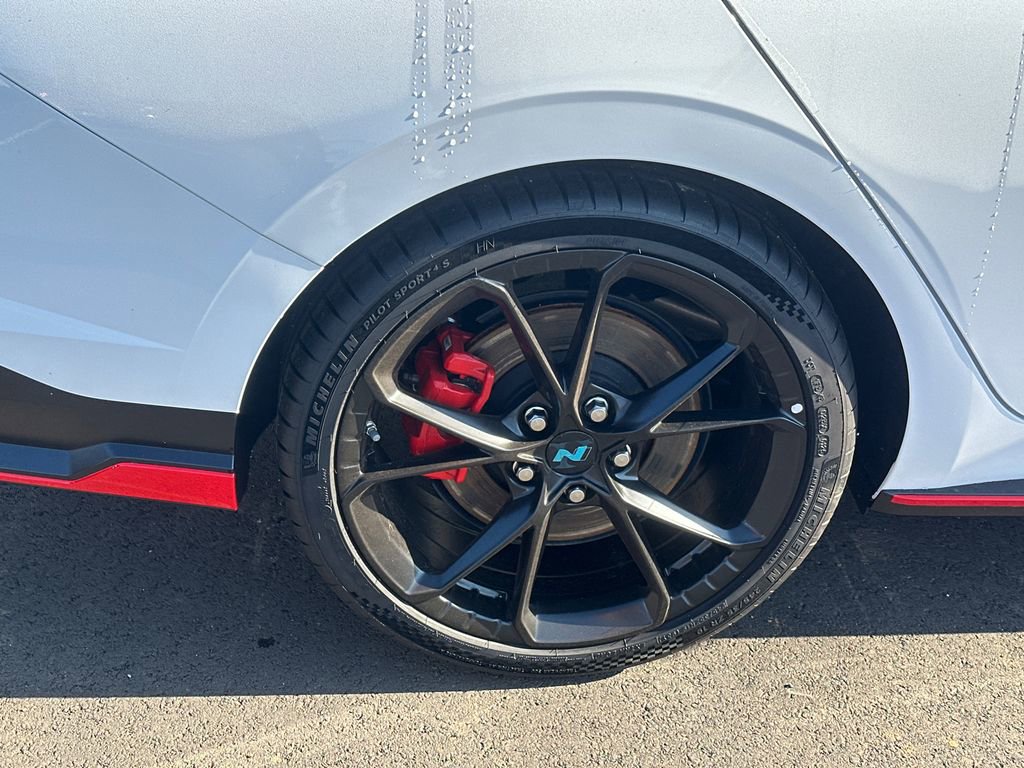 New 2025 Hyundai Elantra N image 17