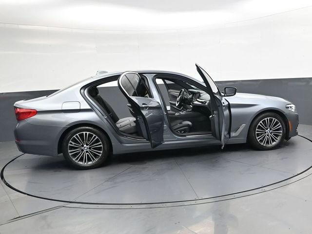 Used 2019 BMW 530i xDrive w/ Convenience Package AWD/4WD image 36