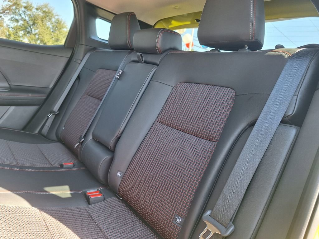 Certified 2025 Nissan Kicks SR w/ Interior Electronics Package image 22