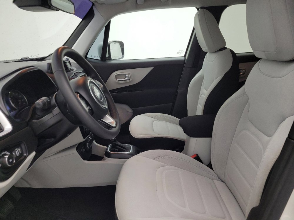 Used 2021 Jeep Renegade Latitude image 17