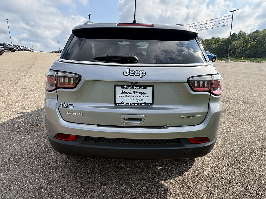 Used 2021 Jeep Compass Sport w/ Cold Weather Group AWD/4WD image 4