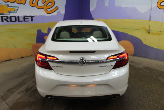 Used 2014 Buick Regal Premium FWD image 7