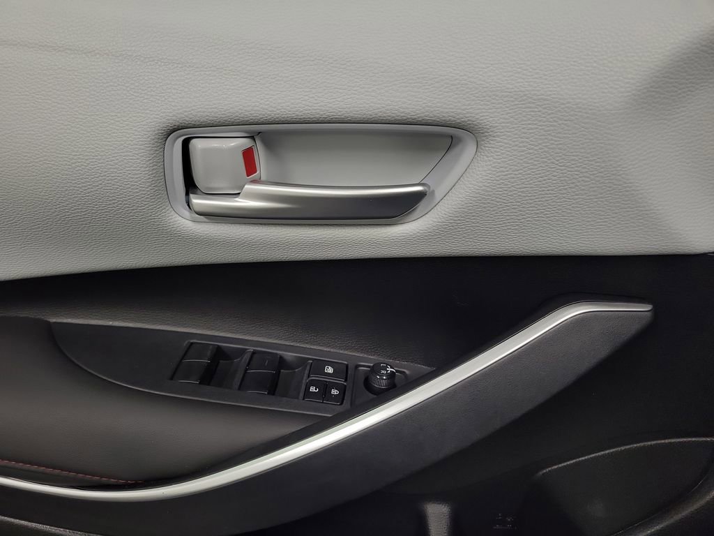 Used 2023 Toyota Corolla SE image 18