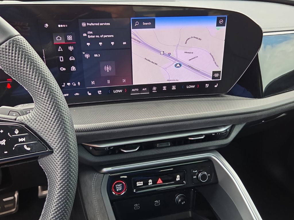 Certified 2025 Audi SQ5 Premium Plus AWD/4WD image 23